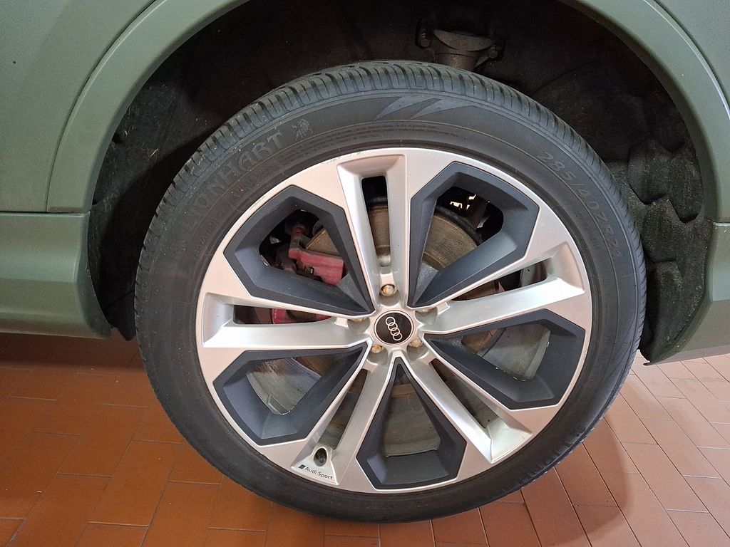 Thumbnail: 2021 Audi Q7 - 7
