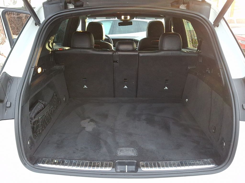 Thumbnail: 2020 Mercedes-Benz GLE - 25