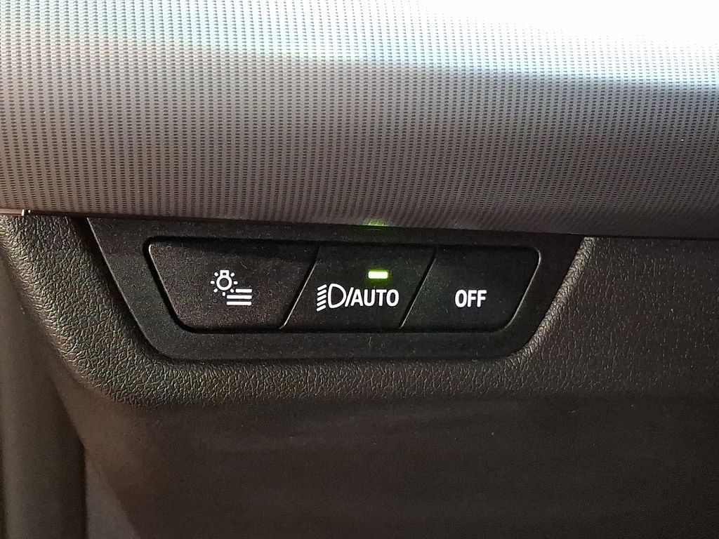 Thumbnail: 2025 BMW X1 - 22