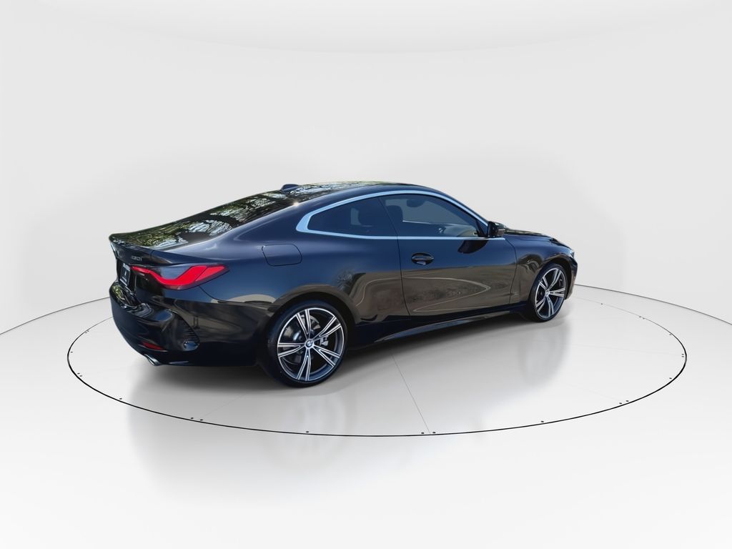 Thumbnail: 2024 BMW 4 Series - 8