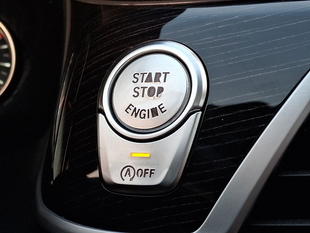 Thumbnail: 2019 BMW 7 Series - 19