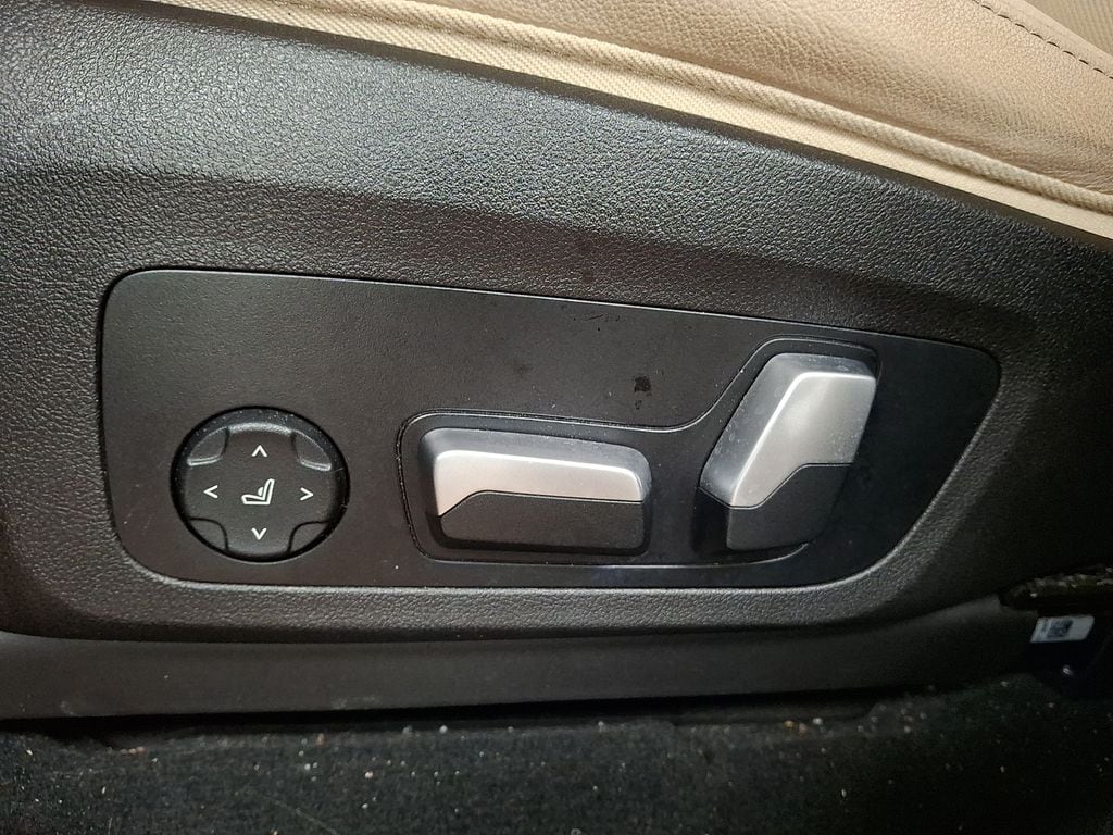 Thumbnail: 2023 BMW X3 - 10