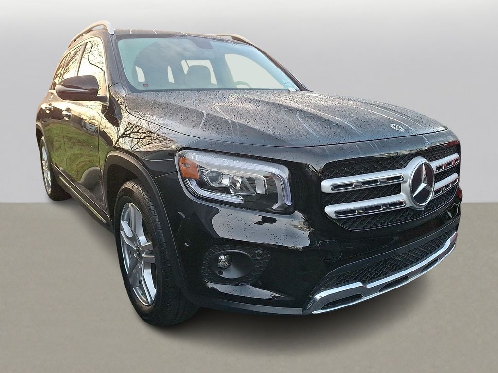 Thumbnail: 2023 Mercedes-Benz GLB - 2