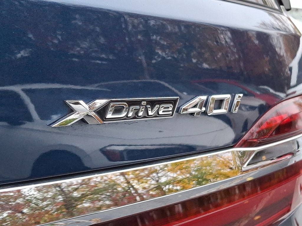 Thumbnail: 2021 BMW X7 - 30