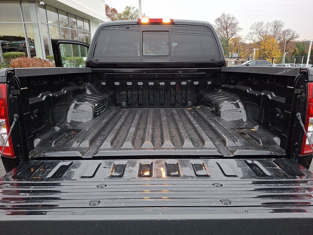 Thumbnail: 2018 Nissan Frontier - 23