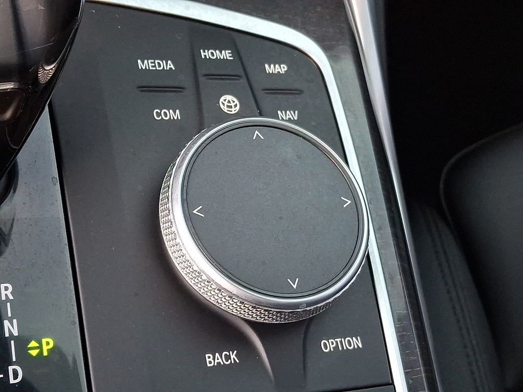 Thumbnail: 2020 BMW 3 Series - 23