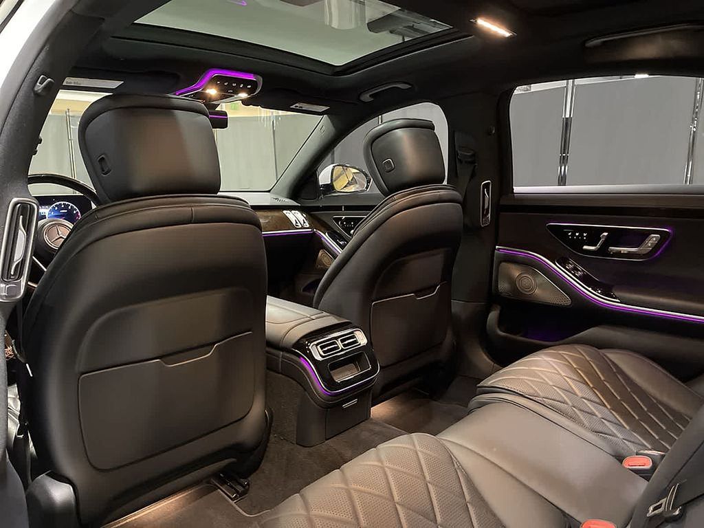 Thumbnail: 2021 Mercedes-Benz S-Class - 24