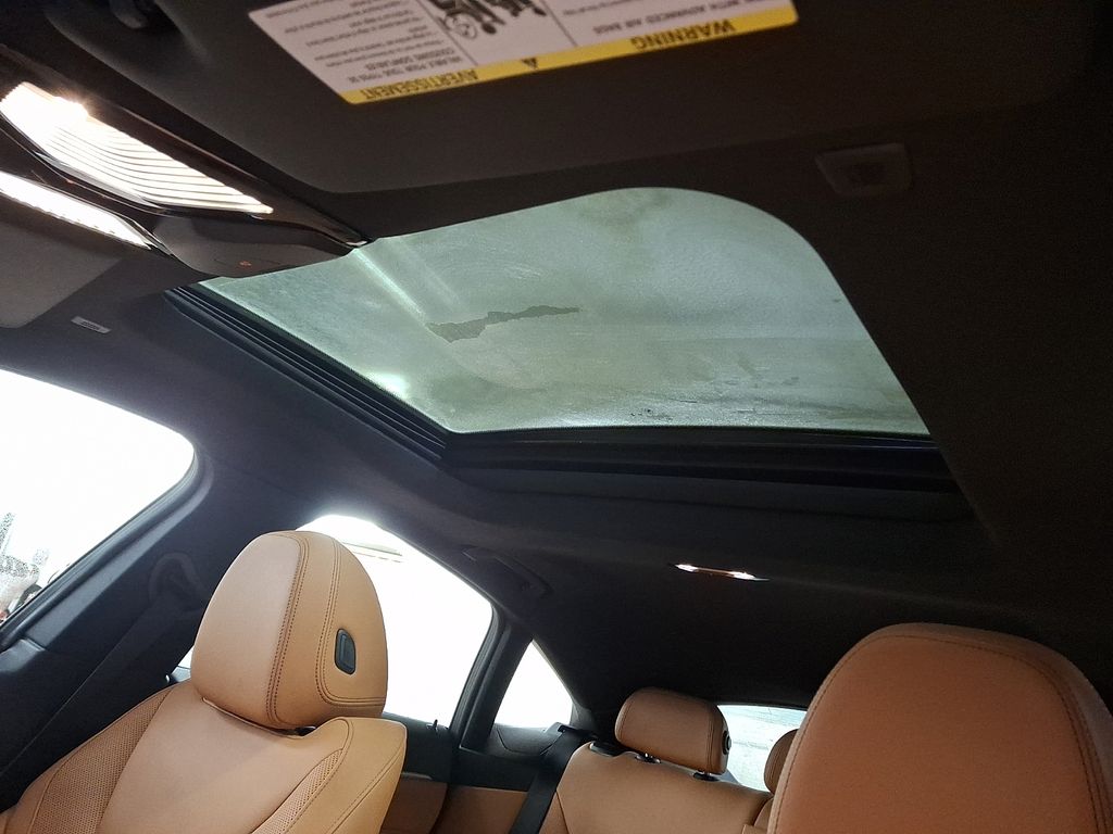 Thumbnail: 2025 BMW i4 - 12