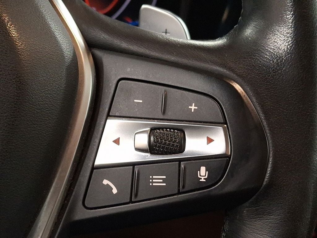 Thumbnail: 2020 BMW 3 Series - 17