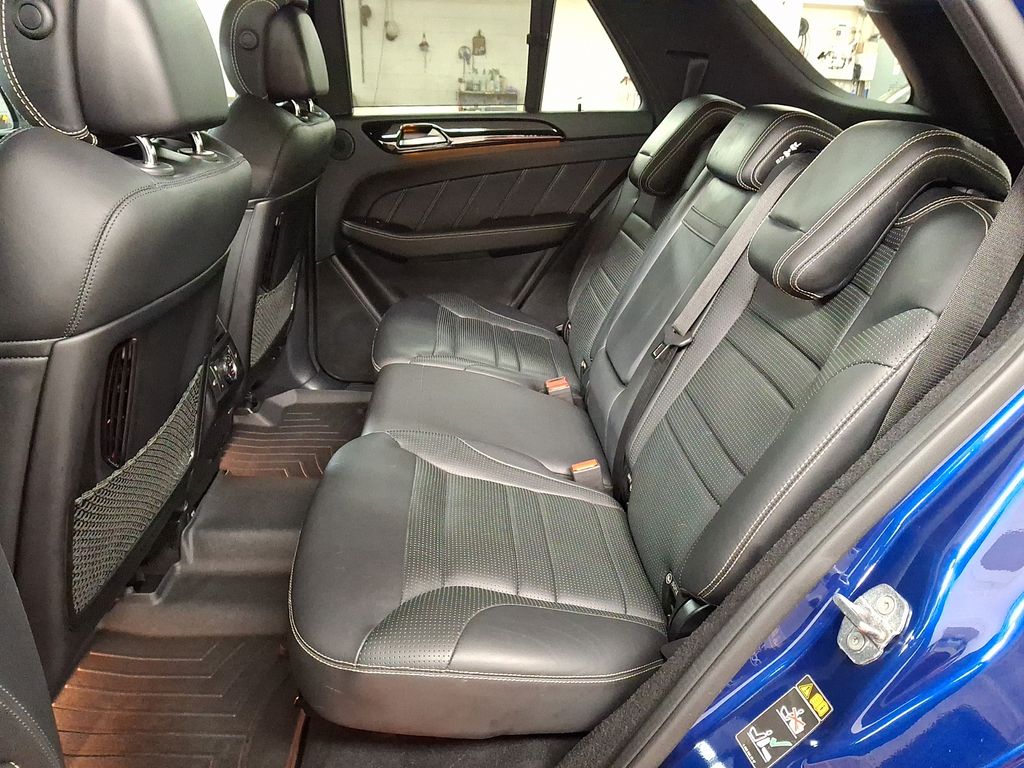 Thumbnail: 2019 Mercedes-Benz GL-Class - 9