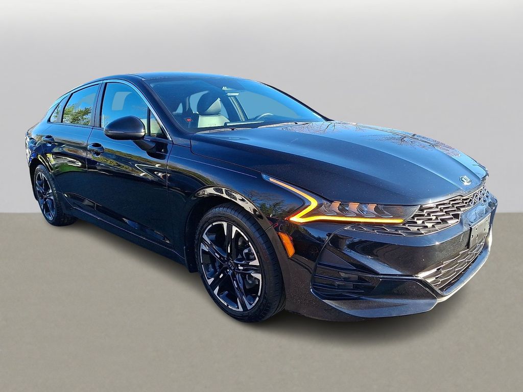 Thumbnail: 2021 Kia K5 - 3