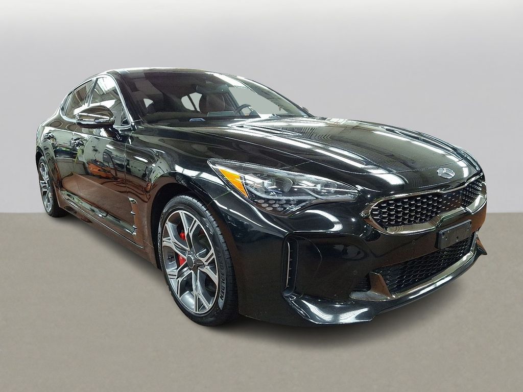 Thumbnail: 2019 Kia Stinger - 3