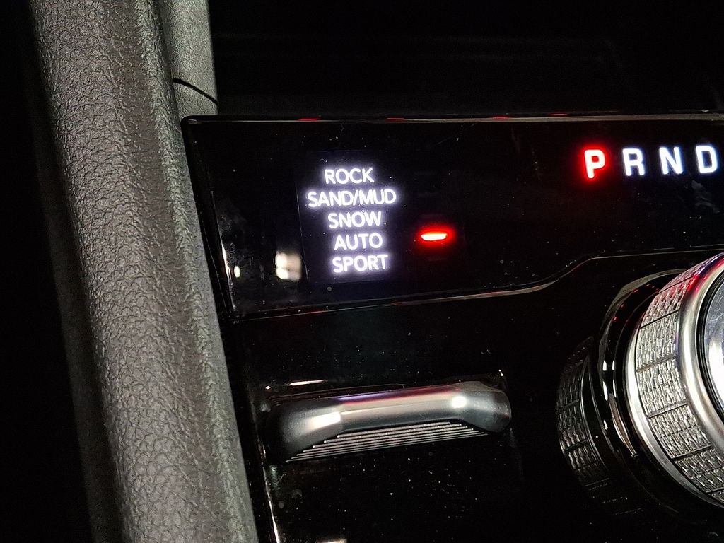 Thumbnail: 2024 Jeep Grand Cherokee - 21