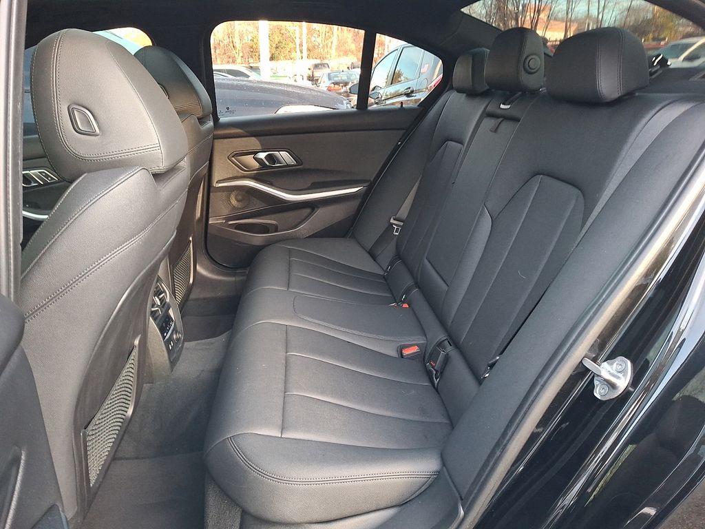 Thumbnail: 2020 BMW 3 Series - 7