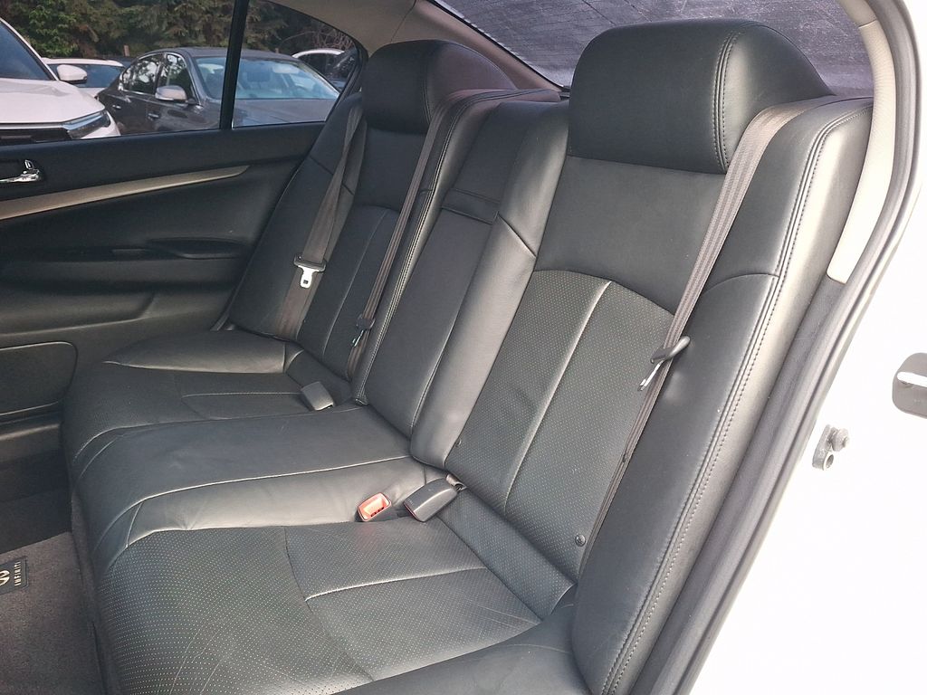 Thumbnail: 2012 INFINITI G37 - 7