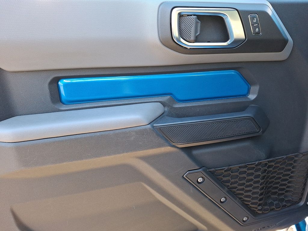 Thumbnail: 2021 Ford Bronco - 9