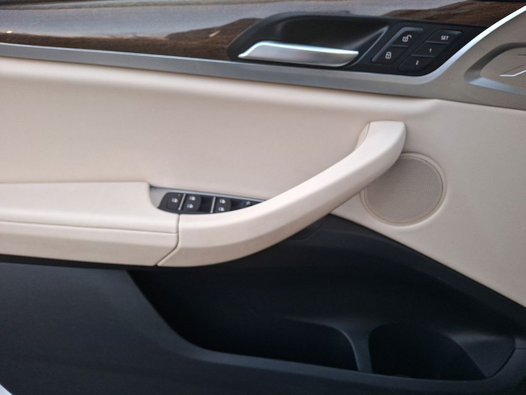 Thumbnail: 2019 BMW X3 - 9