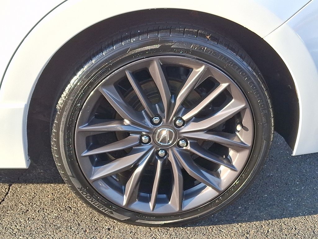 Thumbnail: 2019 Acura ILX - 7