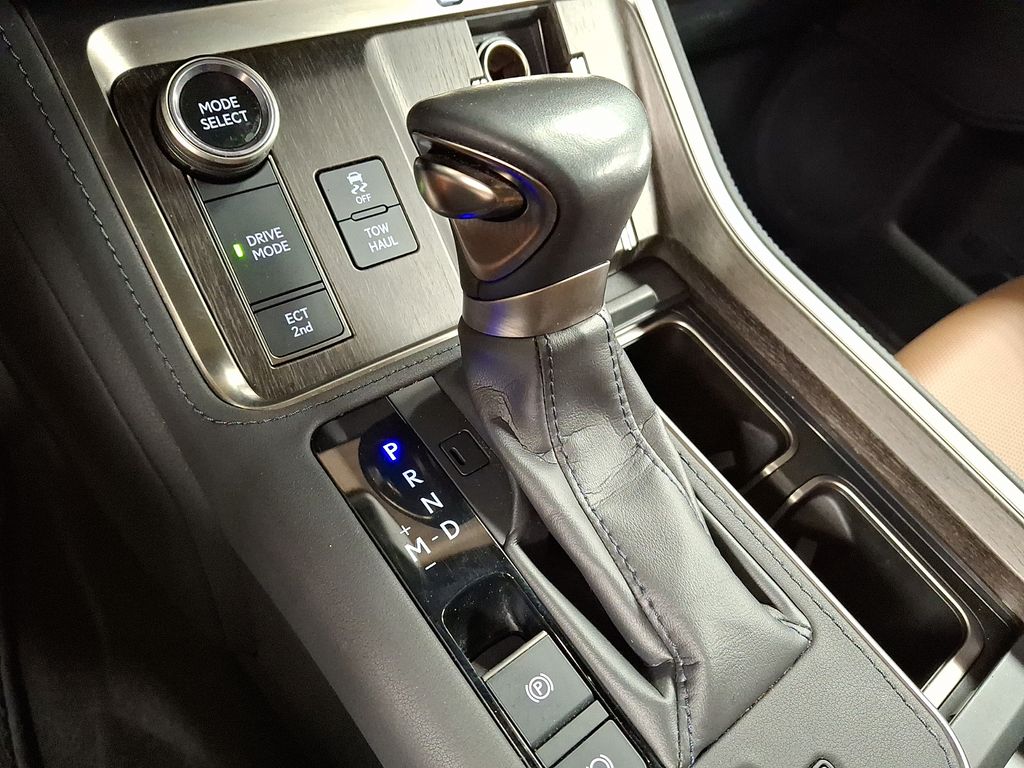 Thumbnail: 2024 Lexus GX - 13