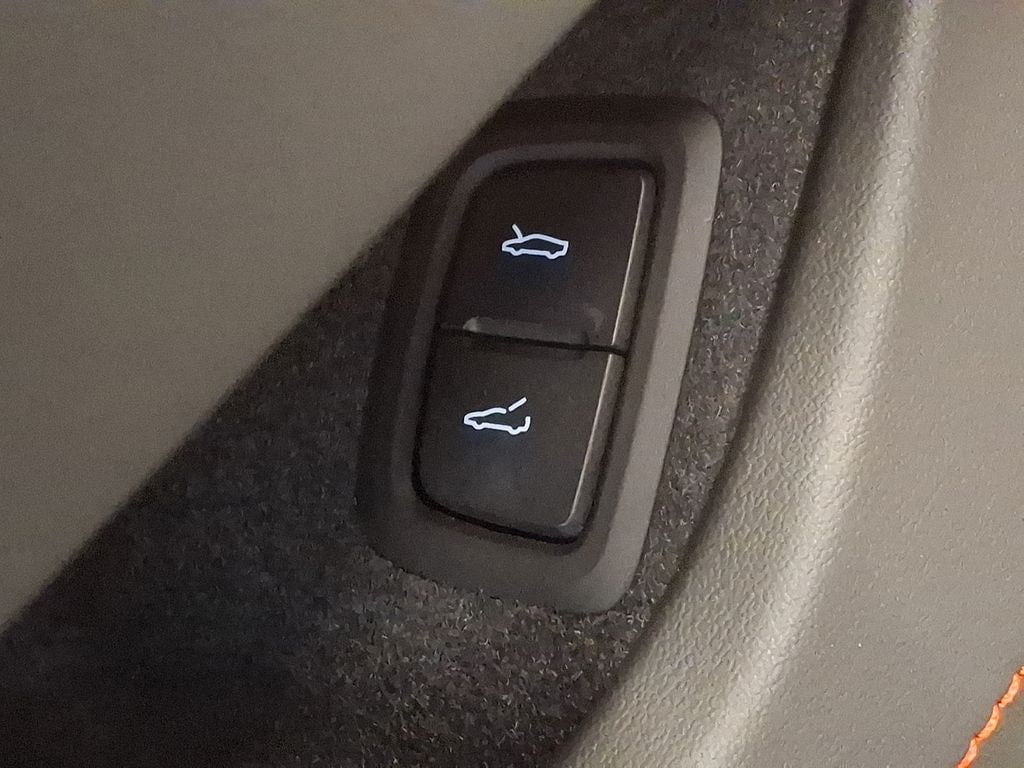 Thumbnail: 2024 Chevrolet Corvette - 23