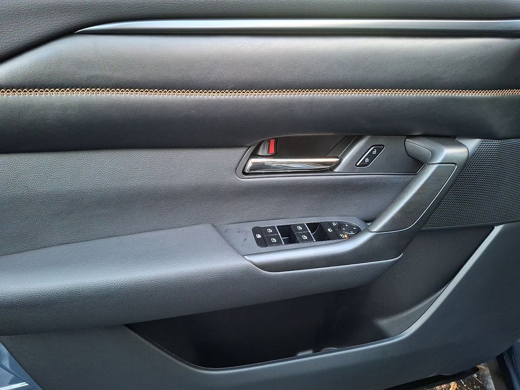 Thumbnail: 2023 Mazda CX-50 - 7