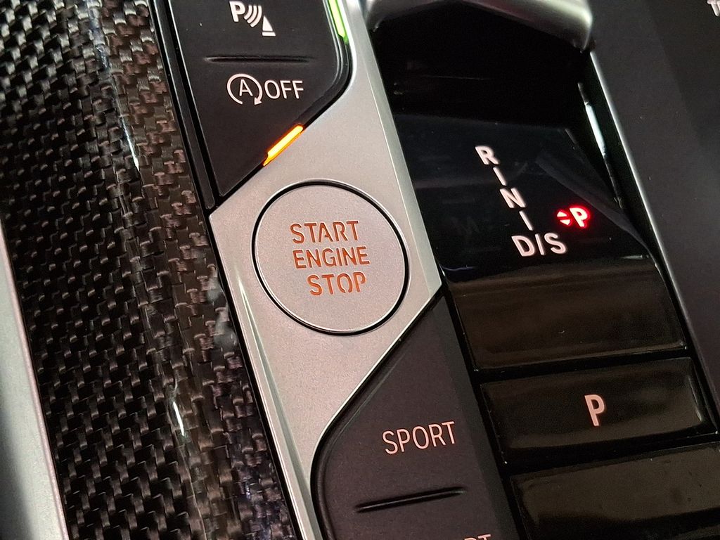 Thumbnail: 2025 BMW 4 Series - 21