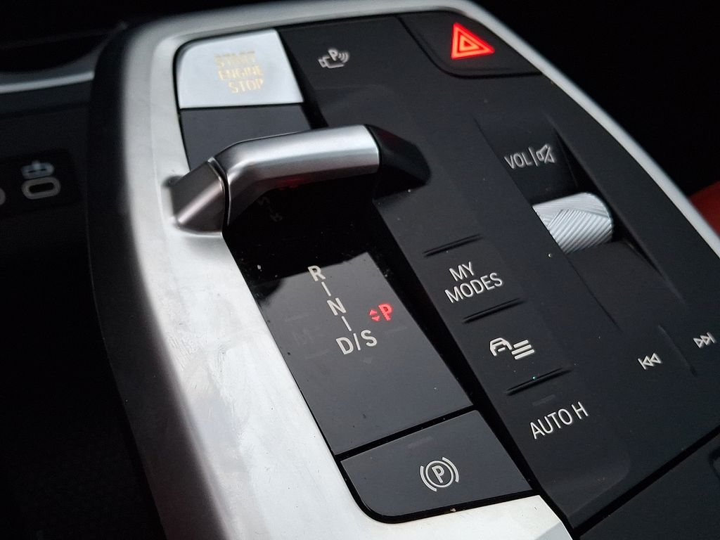 Thumbnail: 2025 BMW X1 - 14