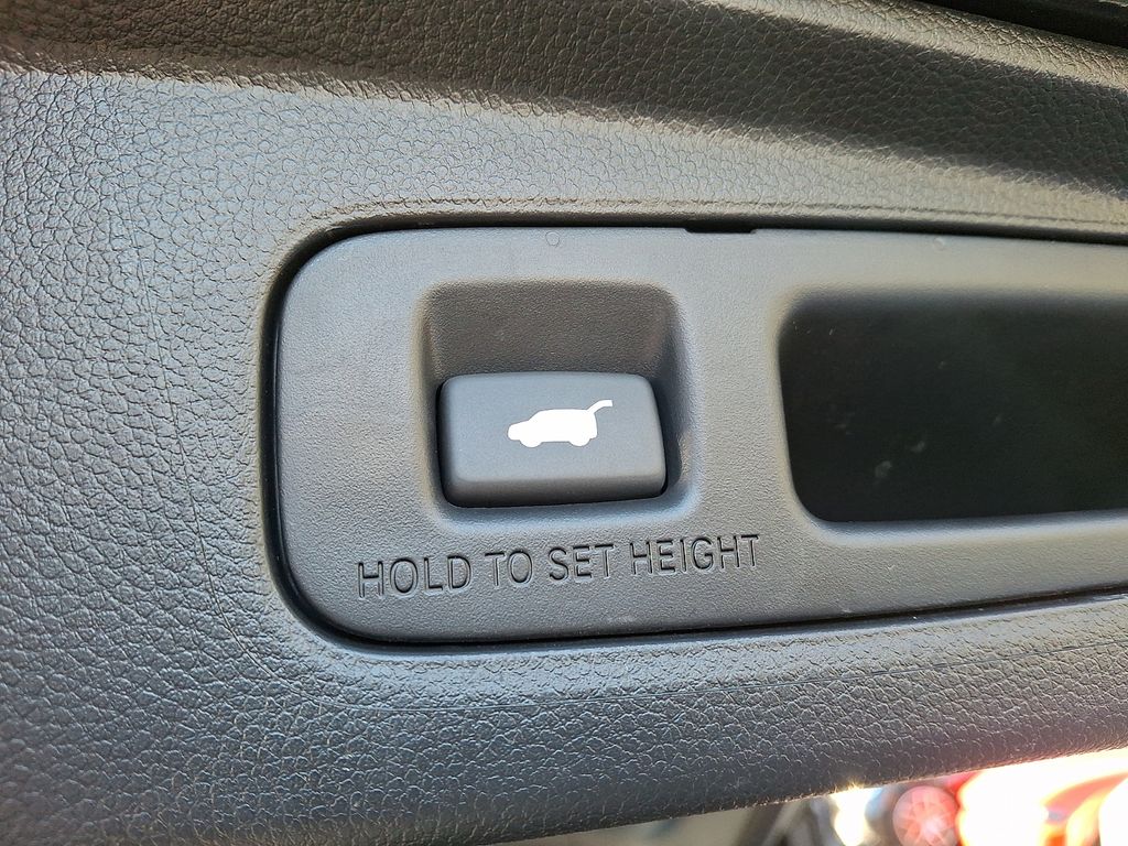 Thumbnail: 2023 Honda CR-V - 26