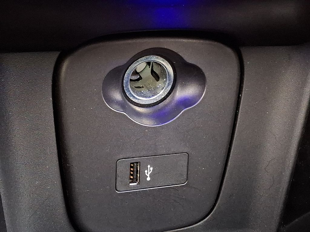 Thumbnail: 2021 MINI Cooper Hardtop - 25