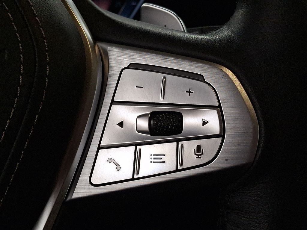 Thumbnail: 2023 BMW X7 - 18