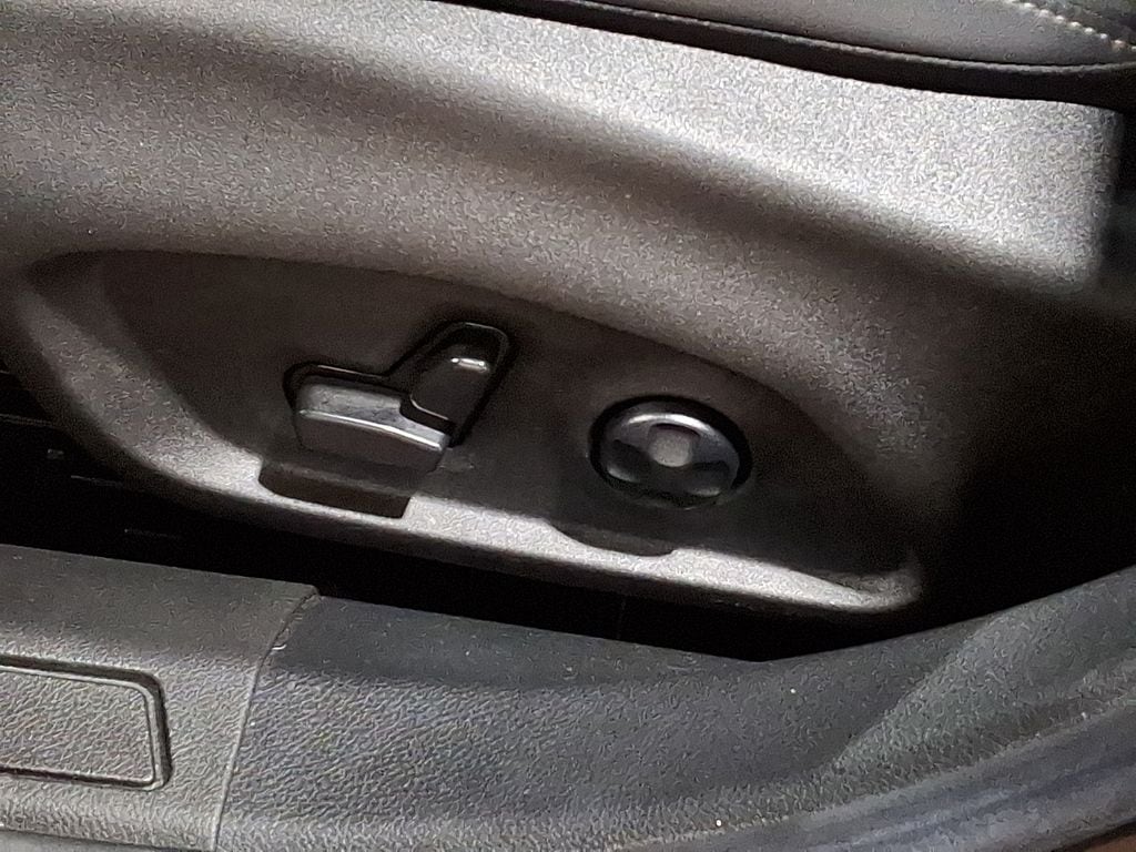 Thumbnail: 2024 Alfa Romeo Tonale - 10