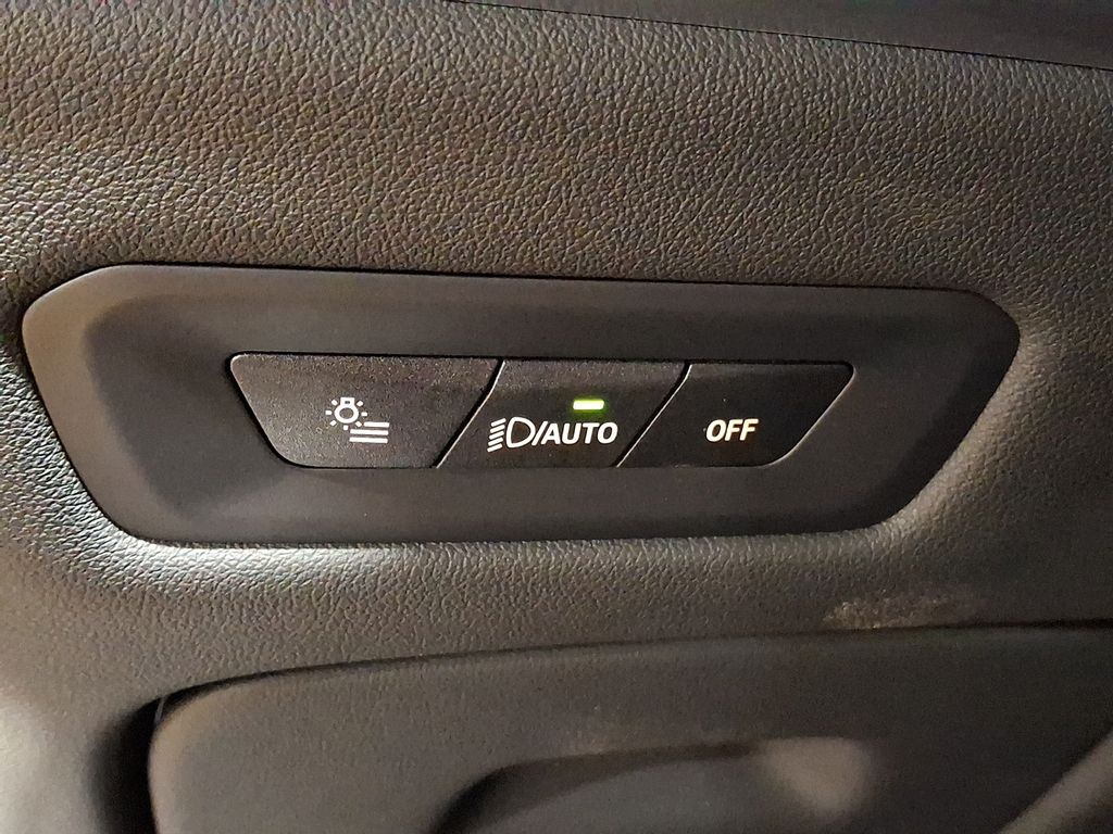 Thumbnail: 2025 BMW X5 - 24