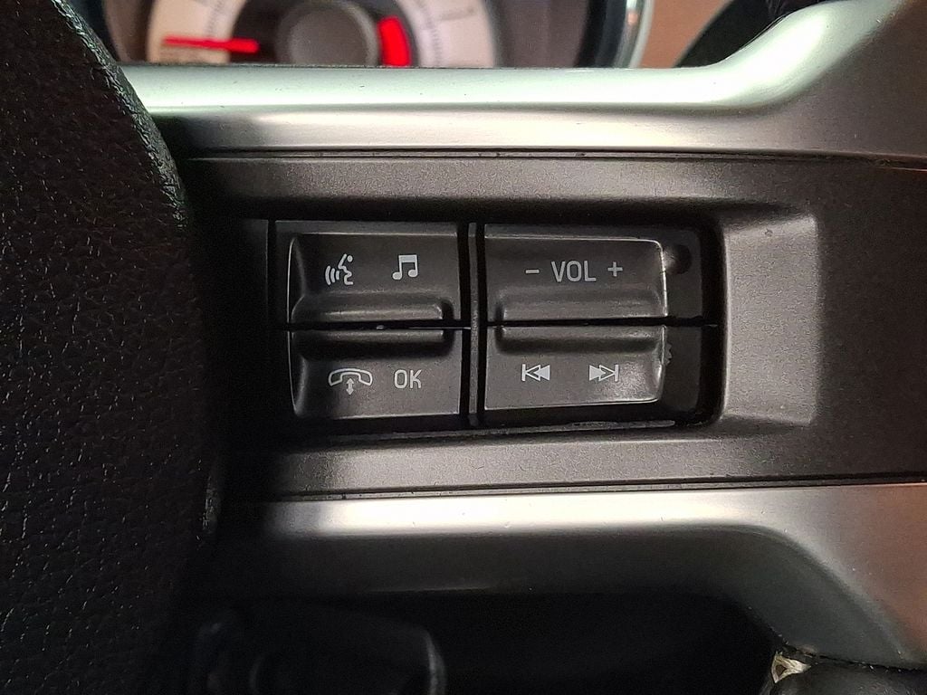 Thumbnail: 2010 Ford Mustang - 19