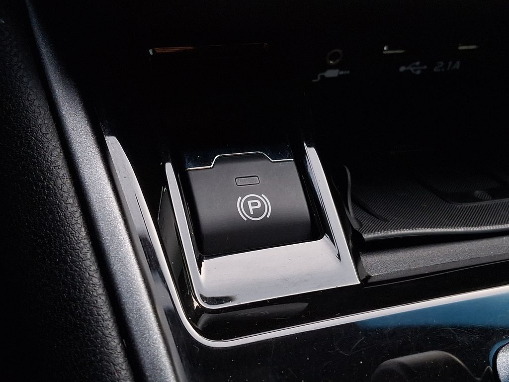 Thumbnail: 2022 Subaru Outback - 19