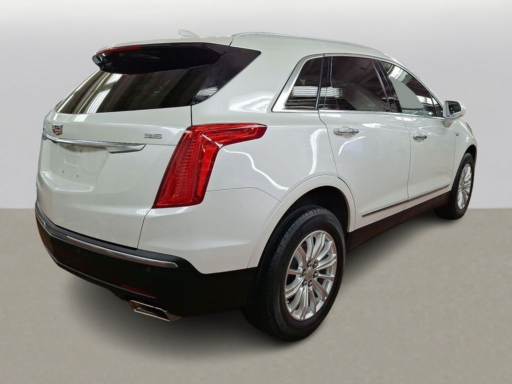 Thumbnail: 2018 Cadillac XT5 - 4