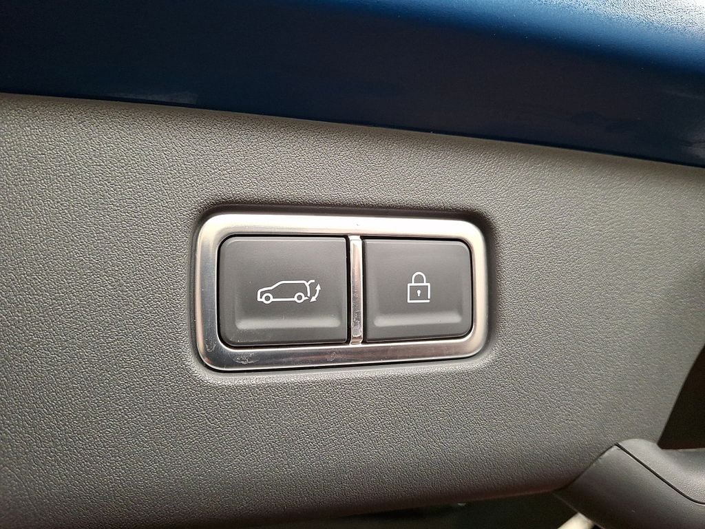 Thumbnail: 2024 Kia EV9 - 27