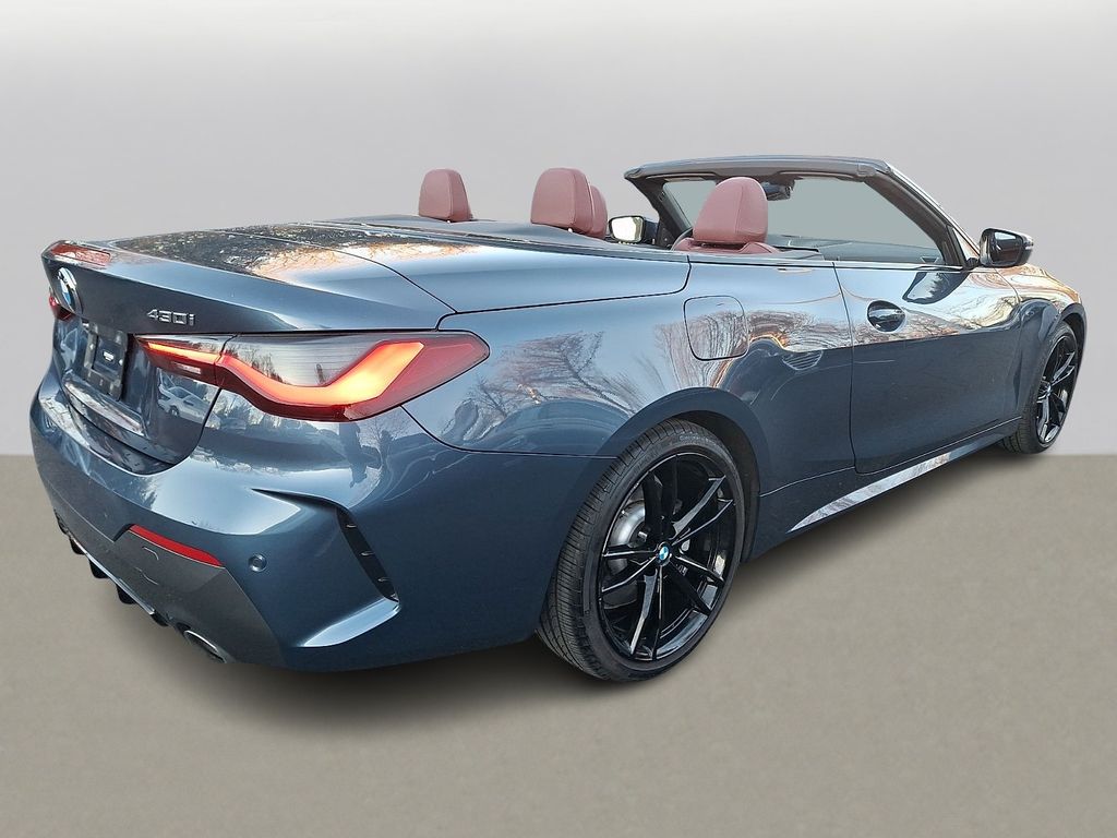 Thumbnail: 2023 BMW 4 Series - 4