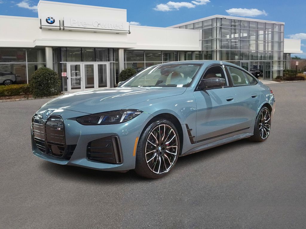 Thumbnail: 2025 BMW i4 - 1