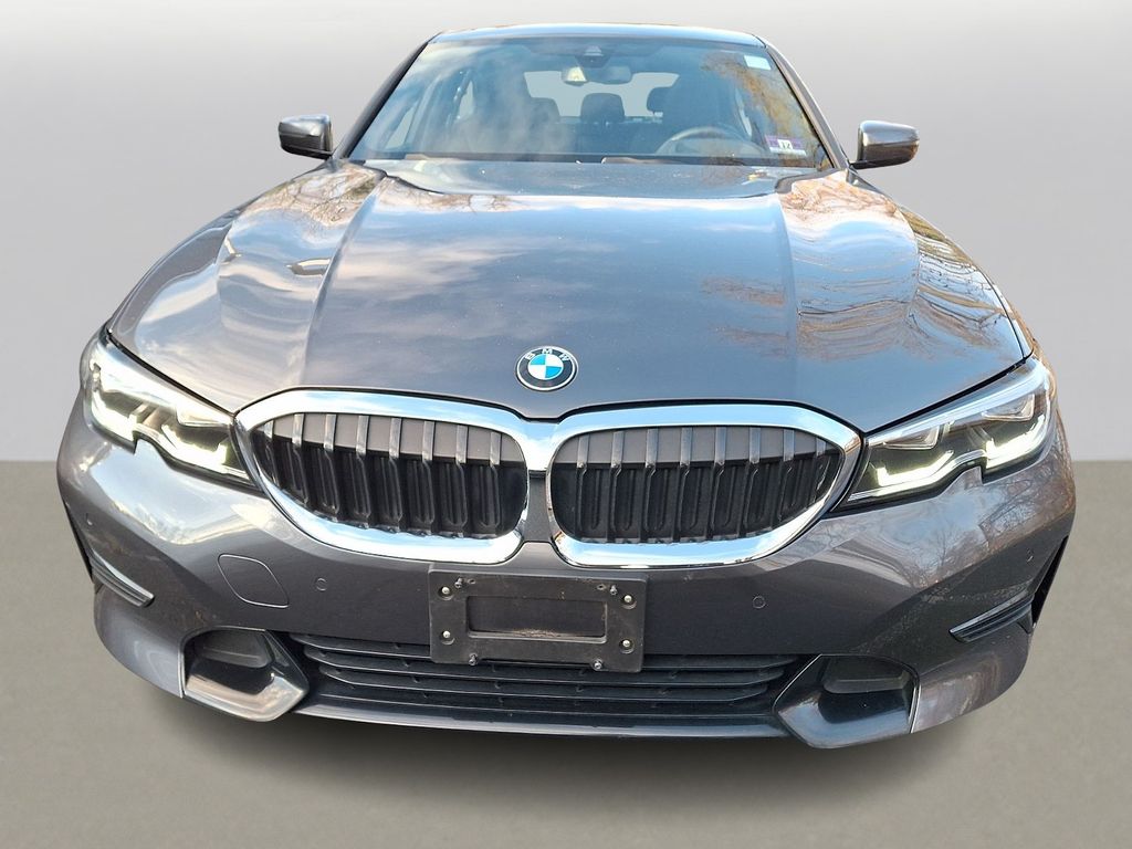 Thumbnail: 2019 BMW 3 Series - 2