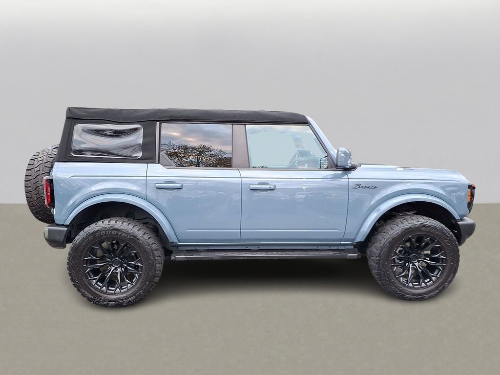 Thumbnail: 2023 Ford Bronco - 4
