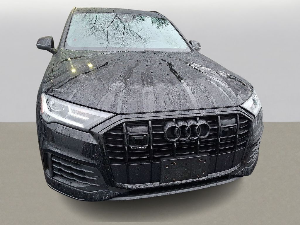 Thumbnail: 2021 Audi Q7 - 2