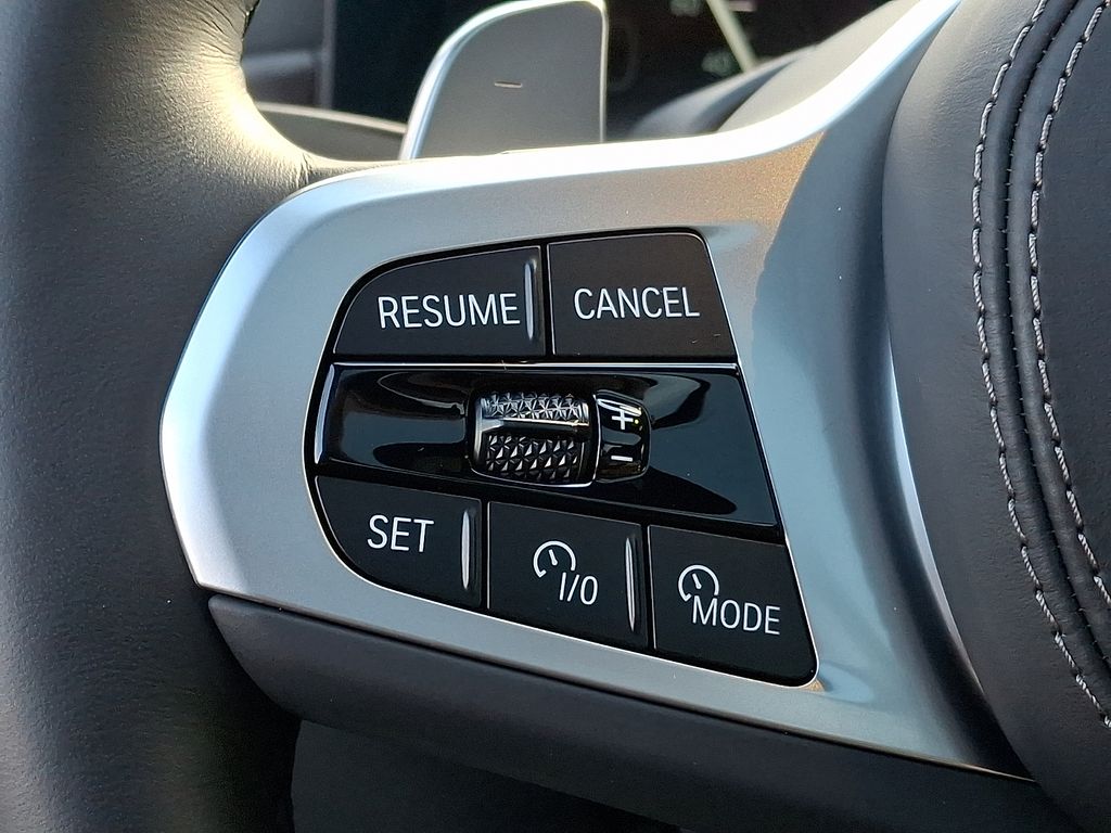 Thumbnail: 2024 BMW X5 - 15