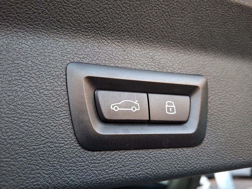 Thumbnail: 2024 BMW X3 - 28