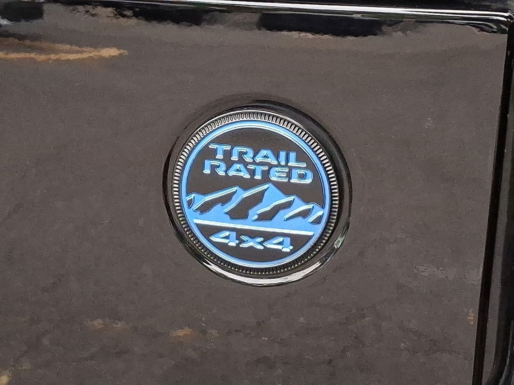 Thumbnail: 2022 Jeep Wrangler - 25