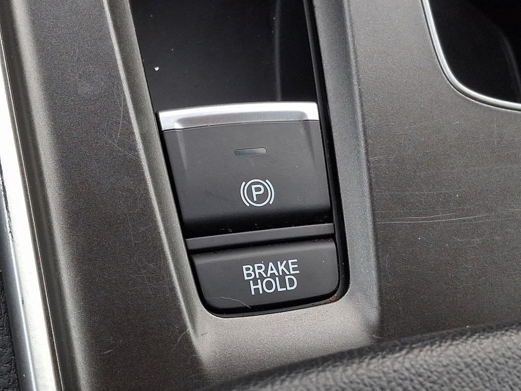 Thumbnail: 2019 Honda Accord - 21