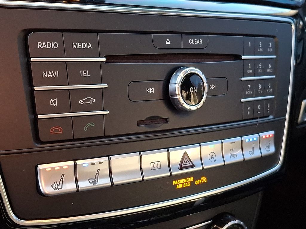 Thumbnail: 2019 Mercedes-Benz GL-Class - 12