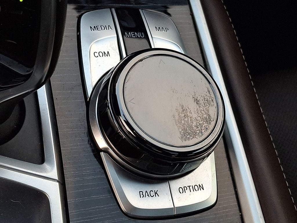 Thumbnail: 2019 BMW 7 Series - 22