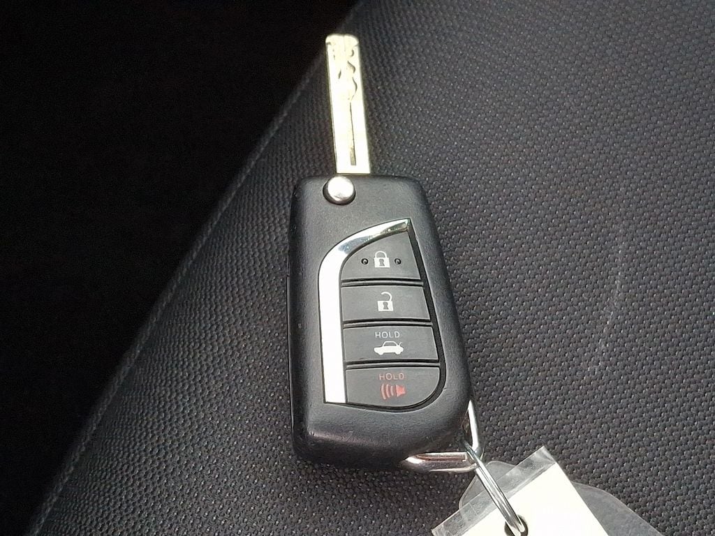 Thumbnail: 2023 Toyota Corolla - 25