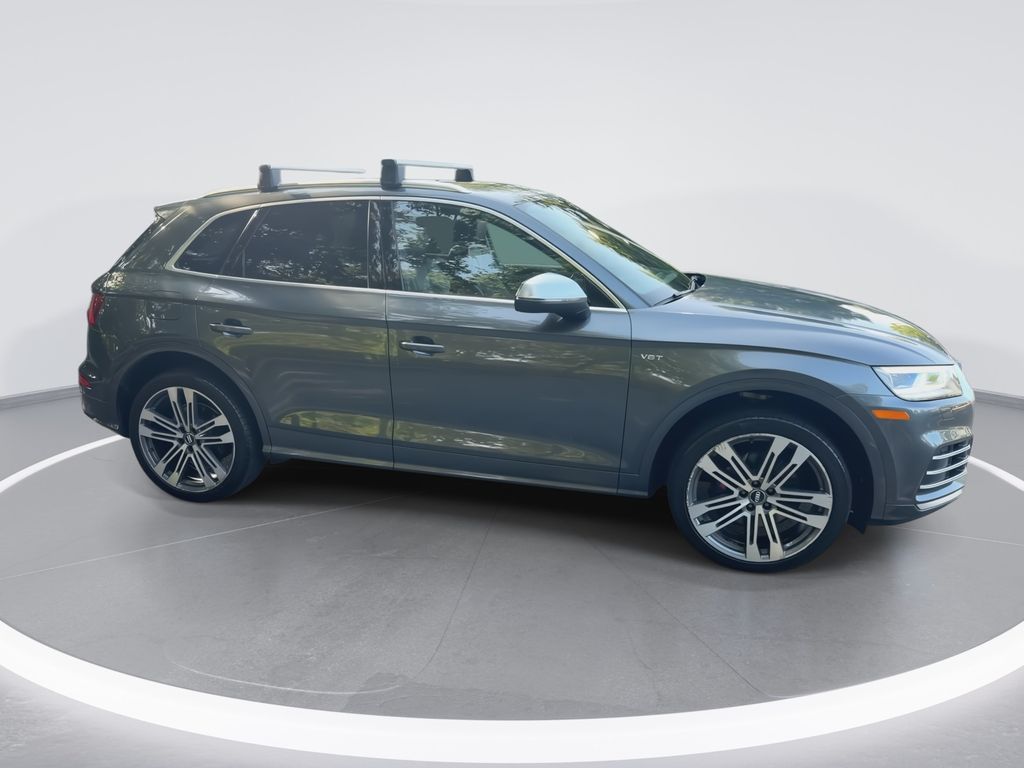 Thumbnail: 2018 Audi SQ5 - 2