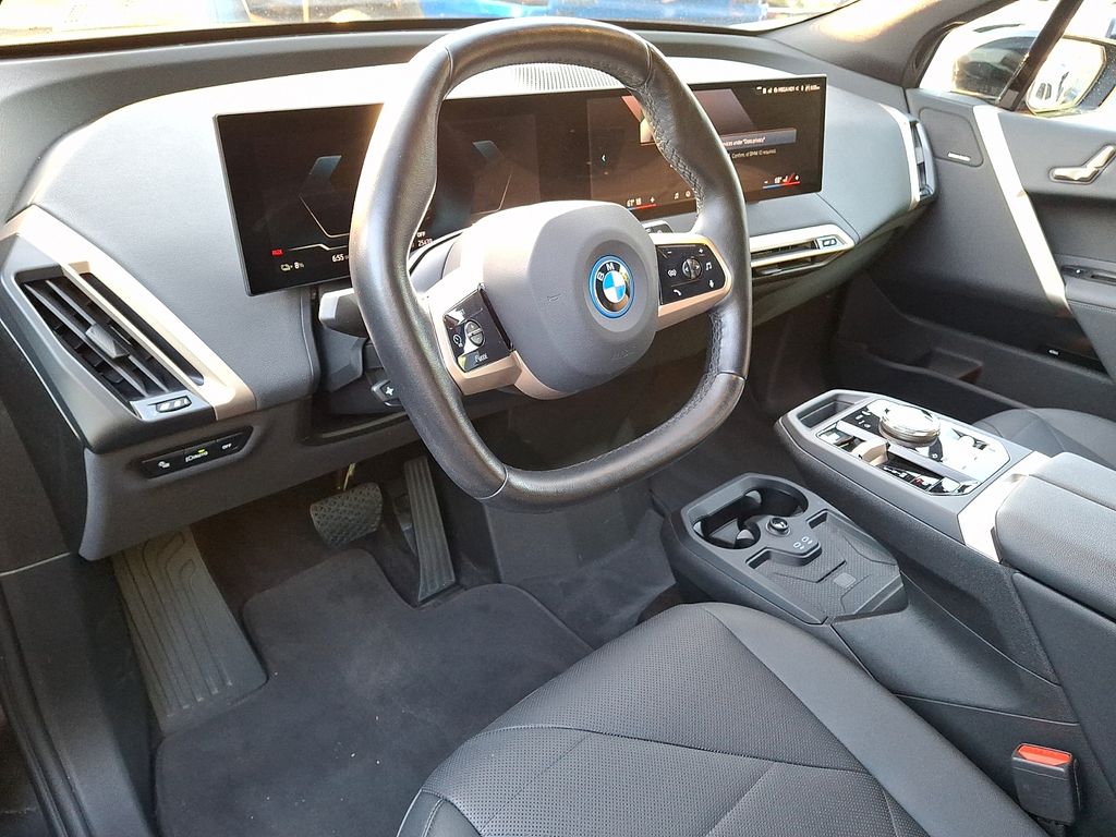 Thumbnail: 2024 BMW iX - 9